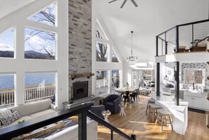 Living area - Catskills Lakehouse, Windham Ski, Hot tub, Firepit (Cairo)