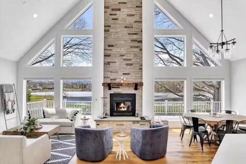 Catskills Lakehouse, Windham Ski, Hot tub, Firepit