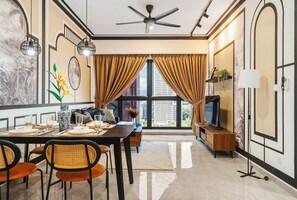 Dining - Avant-Garde 2BR @ Agile Bukt Bntang | Wi-Fi+Netflx (Kuala Lumpur)