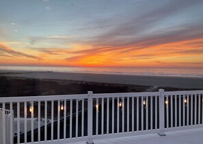 Property grounds - Penthouse Apartment, Ocean View & Pool View, 4 BR, 3 Bath (Wildwood Crest)