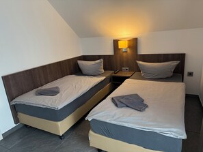 Apartment, 5 Bedrooms - Blauer Stein - Core it02- Haus (Bergheim)