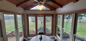 Dining - Amish View Manor - Hot tub w/ Large Outdoor Lot (Lancaster)