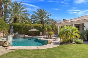 Unclassified image, 5 of 35, button