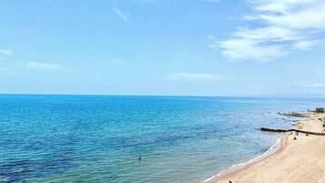 House, 4 Bedrooms, Smoking | Exterior