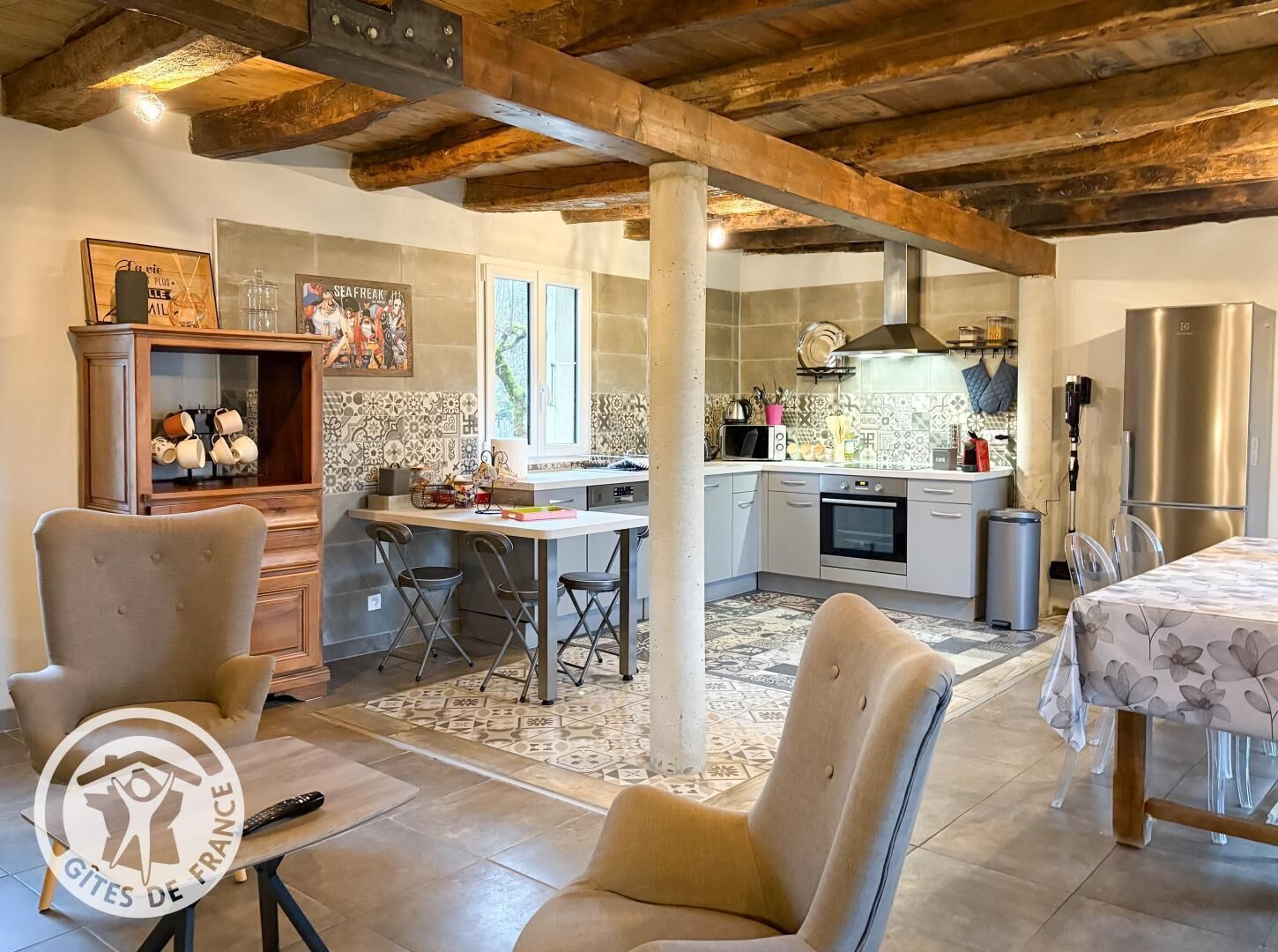 Mikrobølgeovn og oppvaskmaskin