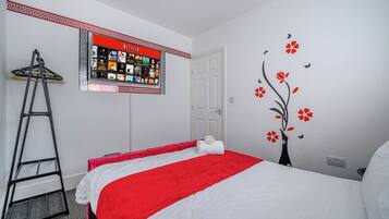 2 soverom, strykejern/-brett, wi-fi og sengetøy