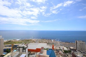 Nicht klassifiziertes Bild, 2 von 35, Schaltfläche