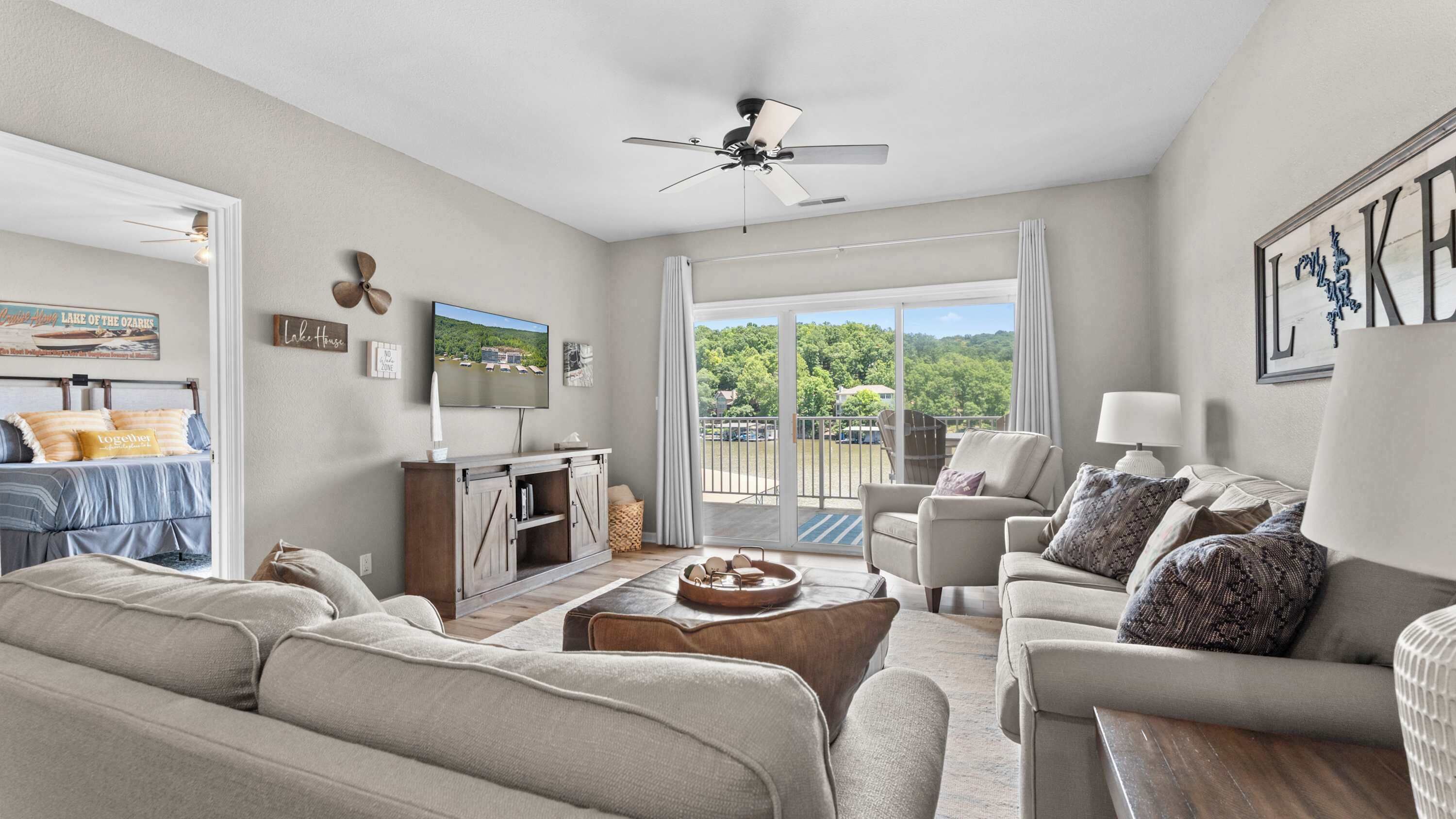 Condo, Multiple Beds, Balcony (Lakeside Sunrise) | Living area