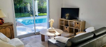 Luxury house + outbuilding with all comforts