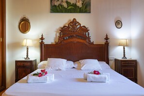 4 bedrooms, iron/ironing board, free WiFi, bed sheets - Can Torretes by Rentallorca (Alcúdia)