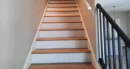 FullFurnished 2 Bedroom 2.5 Bath Town home for Corporate Rental offered by Owner