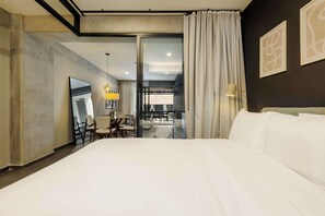1 bedroom, iron/ironing board, bed sheets - w* | Engaging 1BR w/ Terrace in Tabacalera (Ciudad de México)