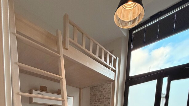 Unclassified image, 1 of 30, button - Fewo Fibi - Central city apartment - 2 bedrooms - 4 beds - kitchen (Bamberg)