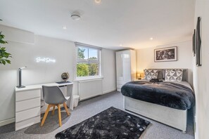 Imagen sin descripción, 5 de 32, botón