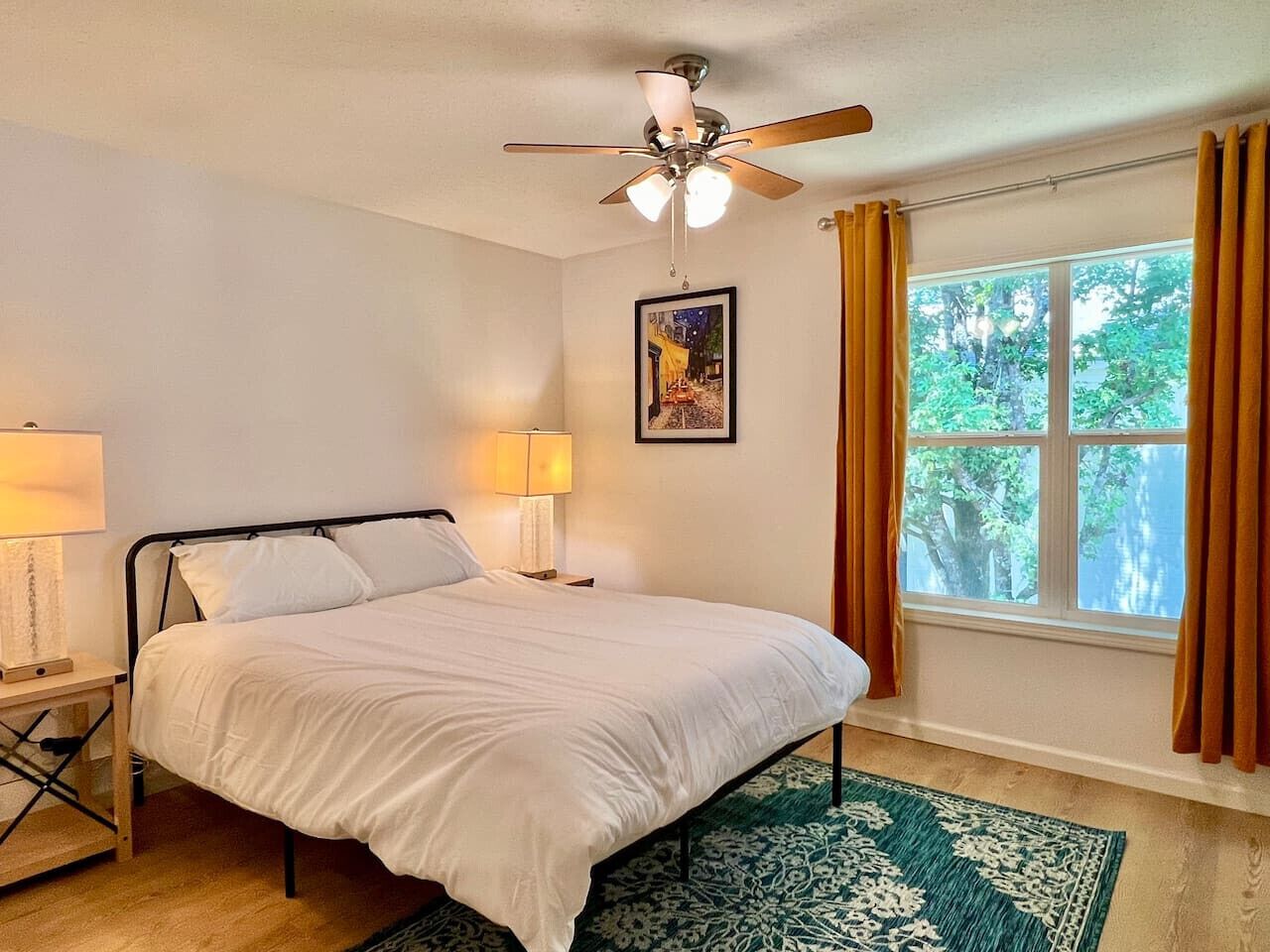 Fer et planche à repasser, Wi-Fi