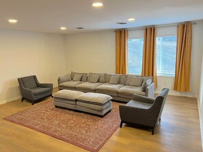 Fernseher, Kamin