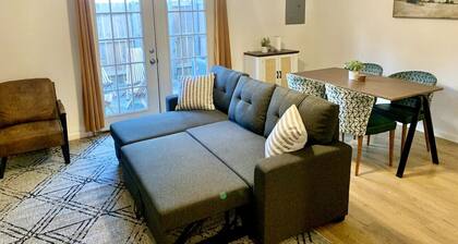 2 Bedroom Central Comfort MSU