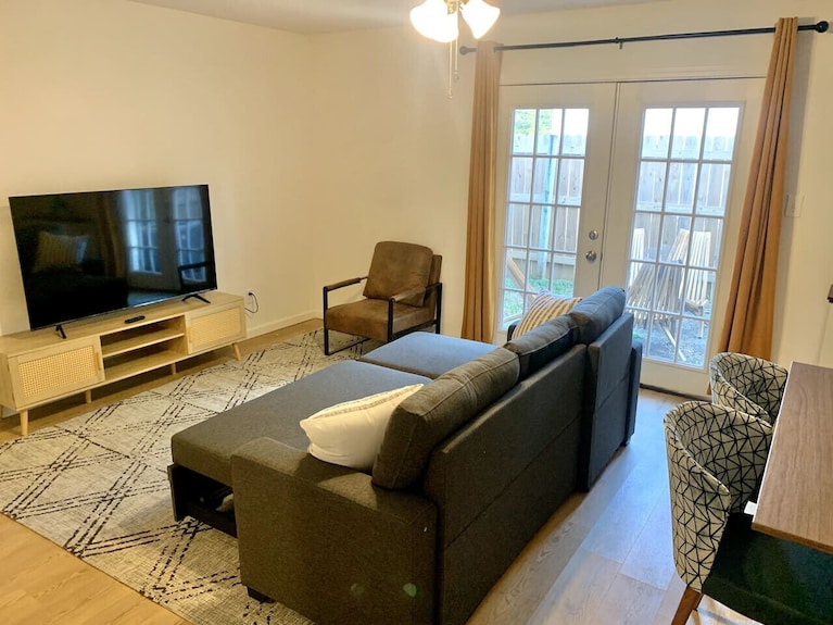 2 Bedroom Central Comfort Msu - スタークビル, MS