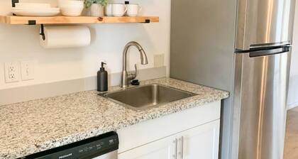 Central MSU Explorer`s Nest 2BR