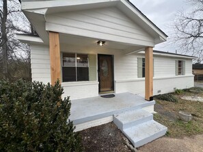Exterior detail - Stark Social House | Sleeps 6 | Game Day (Starkville)