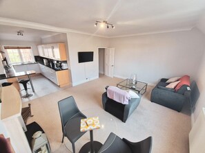 Imagen sin descripción, 5 de 113, botón