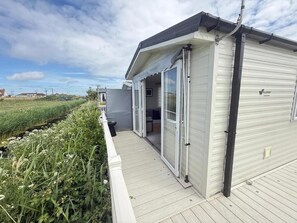 Exterior detail - The Whitstable Healing Spot (Whitstable)