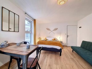 1 Schlafzimmer, Bügeleisen/Bügelbrett, WLAN, Bettwäsche