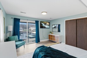 Maison, plusieurs lits, patio (Scenic Oasis)