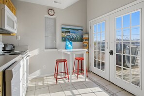 Casa, várias camas, varanda (Shorty's Bungalow) | Cozinha privada