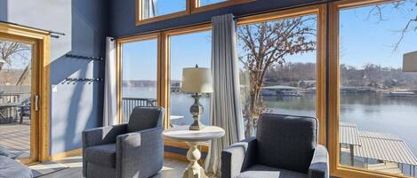 Casa, varias camas, patio (Highline Hideaway) | 3 habitaciones, decoración personalizada y muebles diferentes