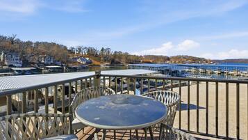 House, Multiple Beds, Patio (Runabout Retreat) | View from room
