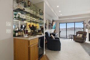 Interior - Lakeview Condo at The Falls w/ Wraparound Screened Porch, 2 PWC Slips & Pools at 2 MM (Lake Ozark)