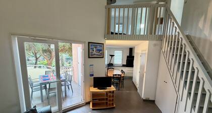 Bright Duplex in Cavalière – Steps from the Beach