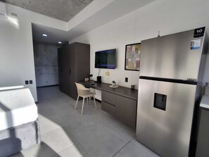 Interior - Apt/Loft San Benito steps from stores and restaurants, hotel zone. (San Salvador)