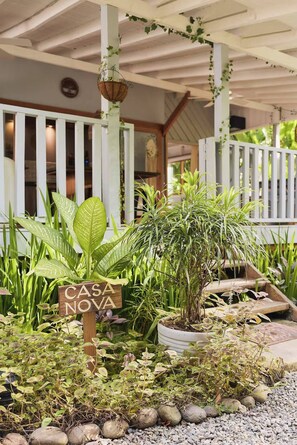 Exterior detail - Casa Nova ~ Caribbean Villa with Pool (Punta Uva)