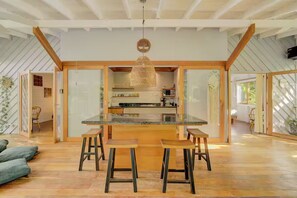 Private kitchen - Casa Nova ~ Caribbean Villa with Pool (Punta Uva)