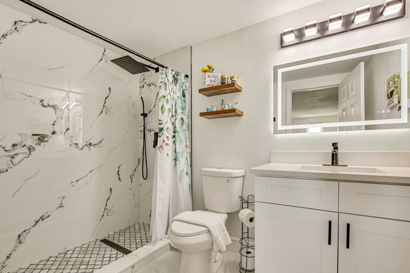 Hair dryer, towels