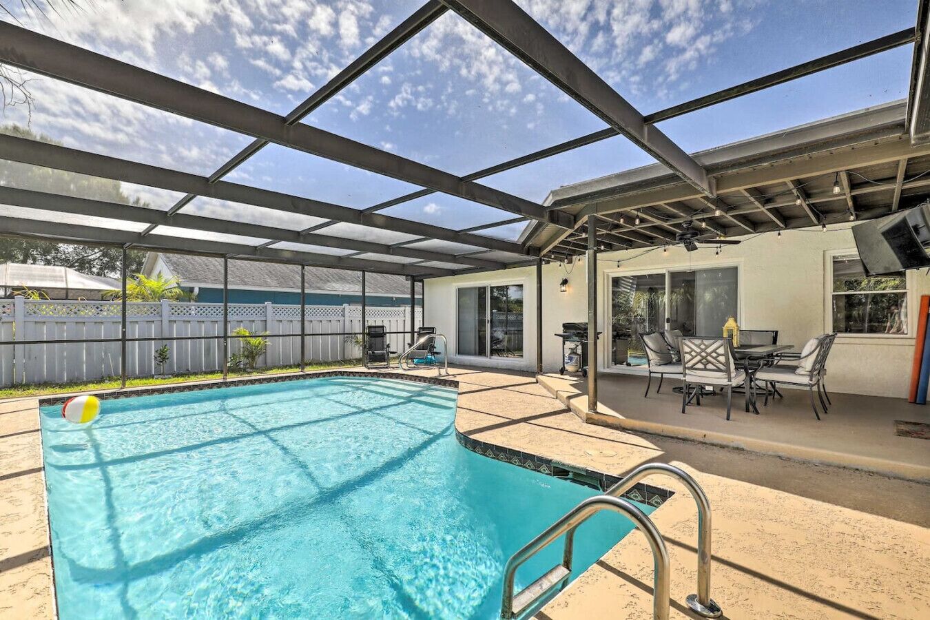 Piscine extérieure, piscine chauffée