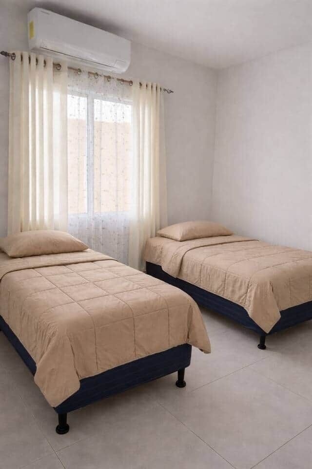 3 多间卧室、WiFi、床单