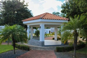 Exterior - New Home - Gated+Pool +AC 3bed 2Bath (managua)