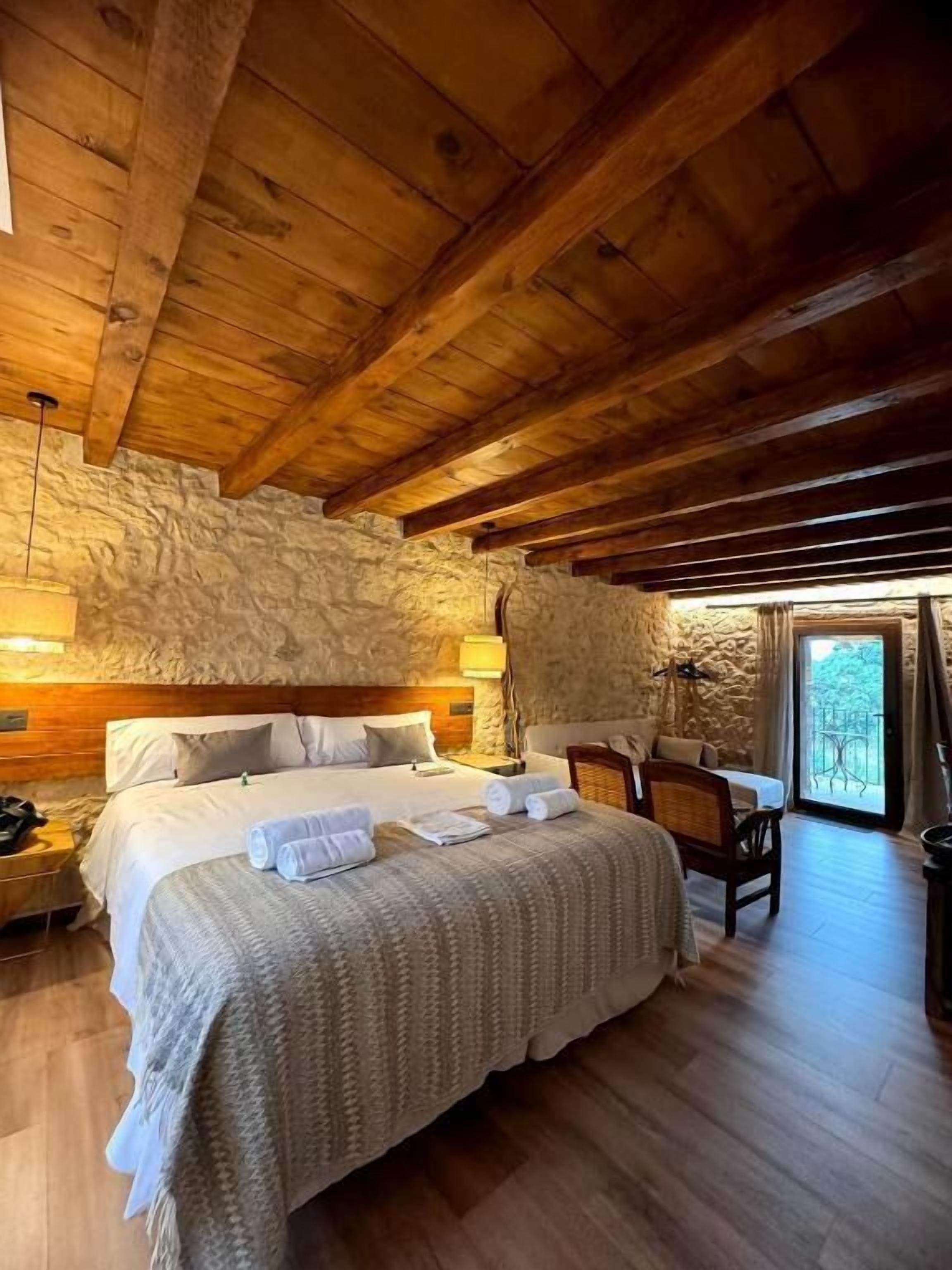 Deluxe Double or Twin Room, Mountain View