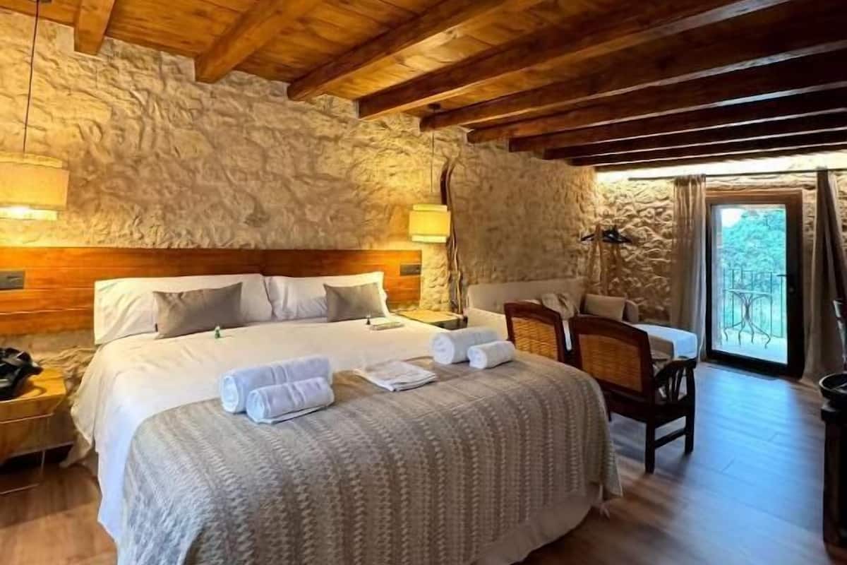 Deluxe Double or Twin Room, Mountain View