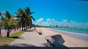 Beach - Apartment for 4 people - Spacious and 700m from the beach. (João Pessoa)