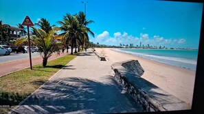 Beach - Apartment for 4 people - Spacious and 700m from the beach. (João Pessoa)