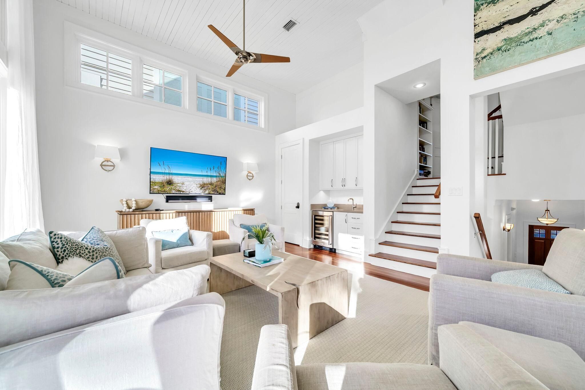 House, Multiple Beds (Sol y Sombra) | Living area