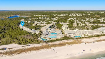 House, Multiple Beds (Sol y Sombra) | Beach