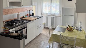 Uklassifisert bilde, 5 av 10, knapp