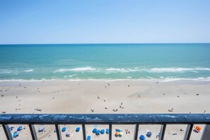 Beach nearby - Nice NEW 2BR,Direct Oceanfront in Private Arcadian (Myrtle Beach)