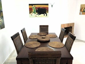 Nicht klassifiziertes Bild, 2 von 94, Schaltfläche