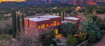 Dry Creek Sunstone | 6BR Red Rock Views